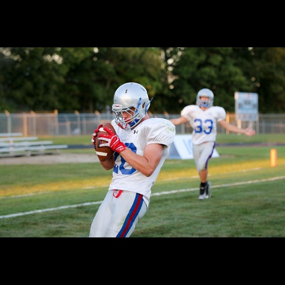 Profile Picture of Ryan Kern (@rdkern) on Poshmark