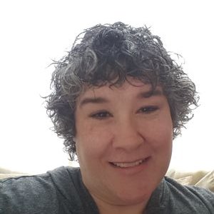 Profile Picture of Lori Truman (@truman_lori) on Twitter