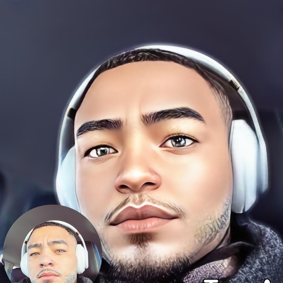 Profile Picture of Mekeal Anderson (@mmanderson97) on Poshmark