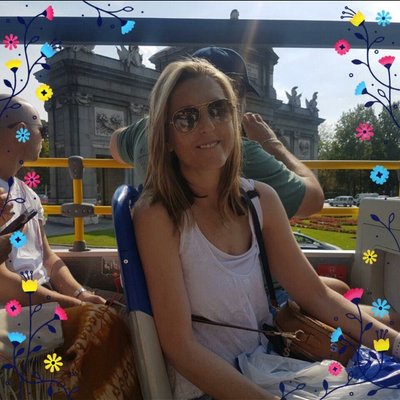 Profile Picture of Caroline Bloom (@Carolinebloom4) on Twitter