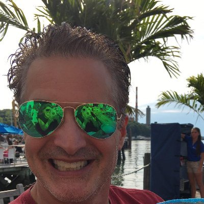 Profile Picture of Pat Como (@pat_digiacomo) on Twitter