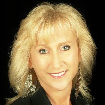 Profile Picture of Cindy Driver (@drivenforsales) on Twitter