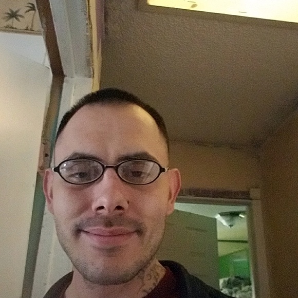 Profile Picture of Jerald Elledge (@jerelledg123) on Poshmark