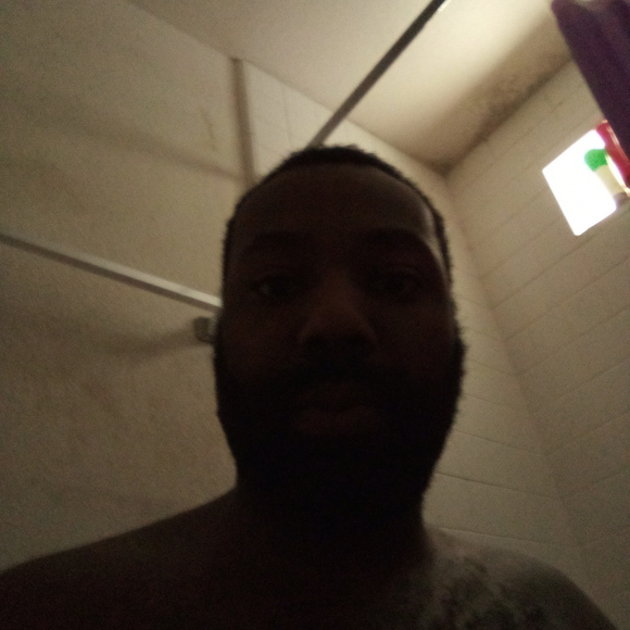 Profile Picture of William d Seastrunk (@seaatrunk44) on Poshmark