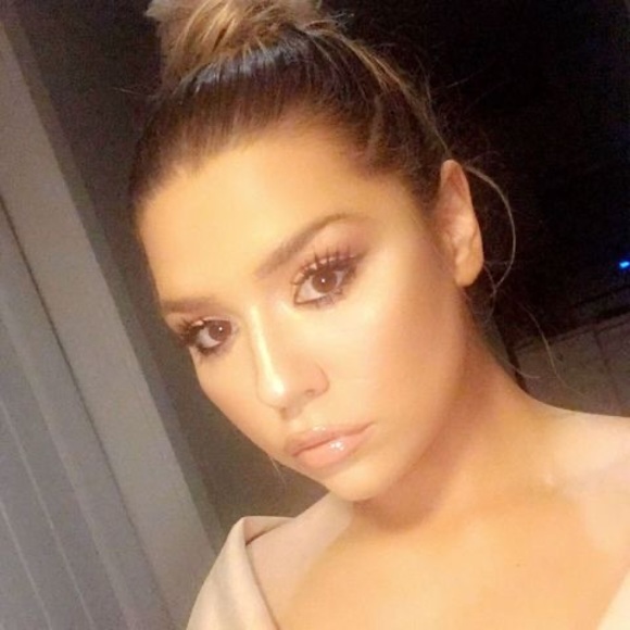 Profile Picture of Brianna Dunlop (@briannadunlop) on Poshmark
