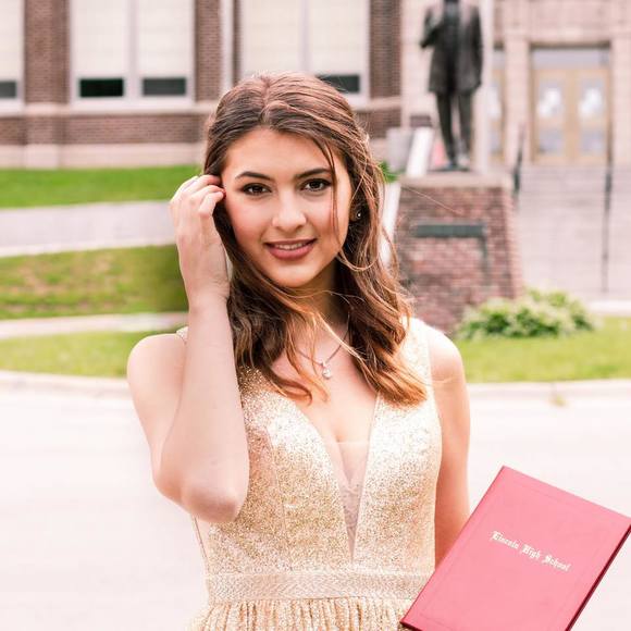 Profile Picture of Meghan Minehan (@meghanminehan) on Poshmark