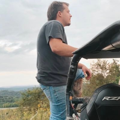 Profile Picture of Jay Hash (@Jayrbird) on Twitter