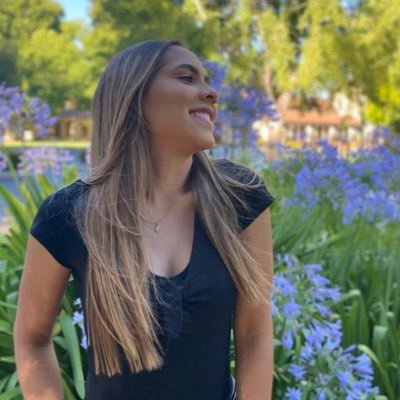 Profile Picture of Natalia Benitez Ruiz (@NataliaBenitez9) on Twitter