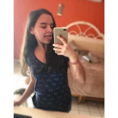 Profile Picture of Maria Cota (@mariacota03) on Twitter