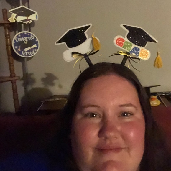Profile Picture of Christina Rakestraw (@chrissy090304) on Poshmark