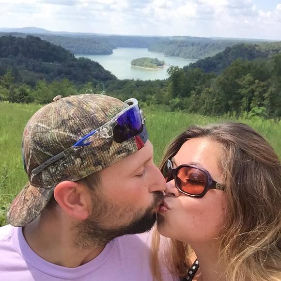 Profile Picture of Jennifer Crabtree (@jenlynn1979) on Poshmark