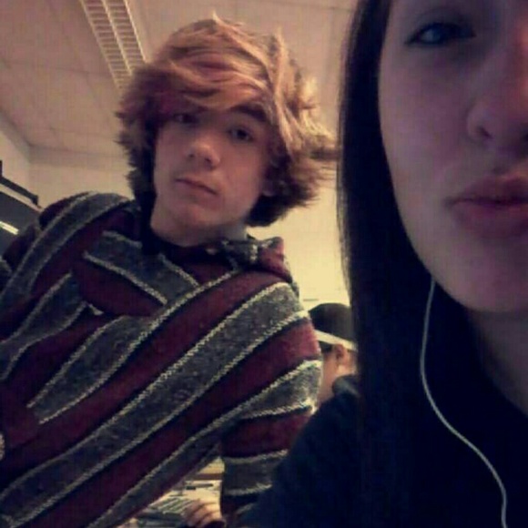 Summer Harverson - Poshmark Profile Picture of Summer Harverson (@summerdawn_23) on Poshmark