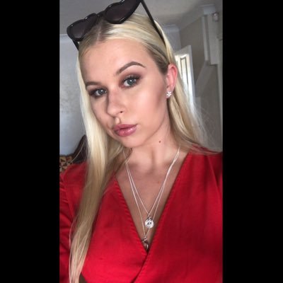 Profile Picture of Emily Newton (@emilynewton19) on Twitter