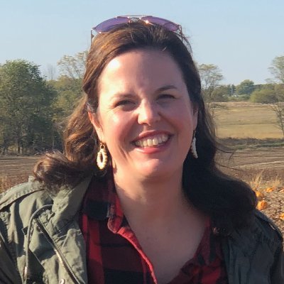 Profile Photo of Lisa Kuhn (@LifeOfLisaKuhn) on Twitter