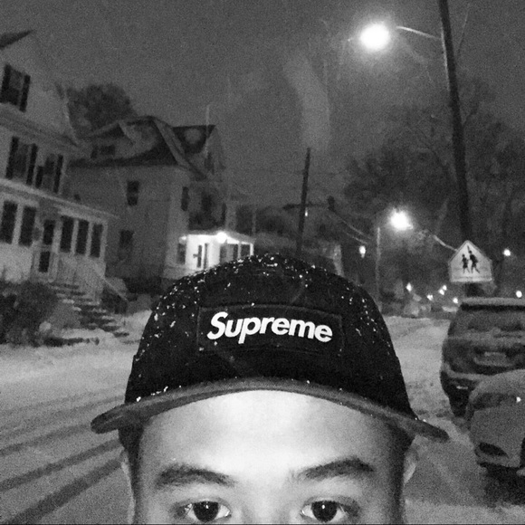 Profile Picture of Evan Kong pang (@evan_kp) on Poshmark