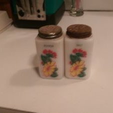 Profile Picture of Eliza Ziegenfelder (@ElizaZieg1) on Twitter