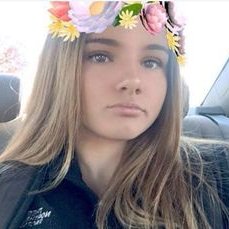 Profile Picture of Evelyn Cole (@EvelynCole_) on Twitter