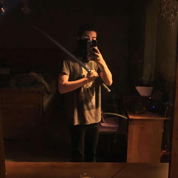 Profile Picture of Jonathan Sántana (@mayaguez464) on Poshmark