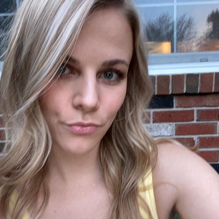 Profile Picture of Erin Rooney (@@erinrooney100798) on Tiktok