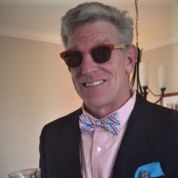 Profile Picture of Martin Stolmack (@mstolmack) on Poshmark