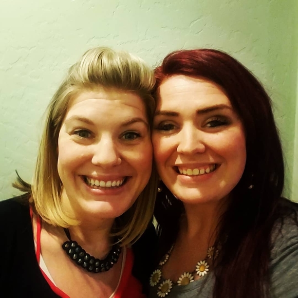 Profile Picture of Katie Wallwork (@kjwallwork) on Poshmark