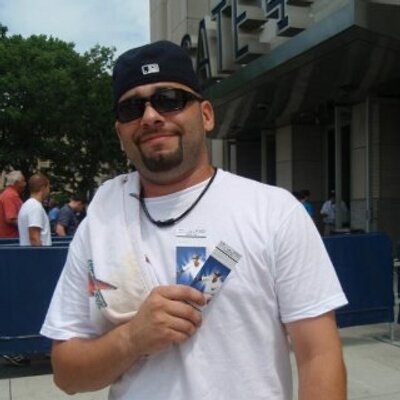 Profile Picture of Michael Calderazzo (@MikeyWalls13) on Twitter