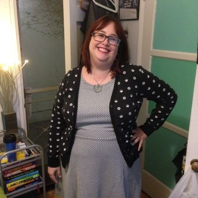 Profile Picture of Stephanie Bray (@steph101) on Twitter