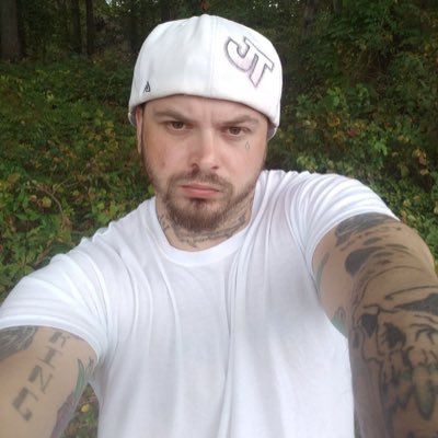 Profile Picture of Jeremy Brooke-thodos (@Jeremyrbrooke) on Twitter