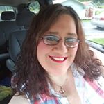 Profile Picture of Mary Ann Smithers (@mamawmickey1974) on Instagram