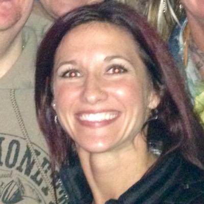 Profile Picture of Chris LaFond Theis (@clafond520) on Twitter