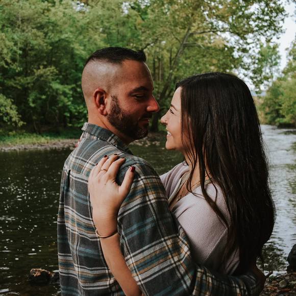 Trisha Fitton - Poshmark Profile Picture of Trisha Fitton (@trishann526) on Poshmark