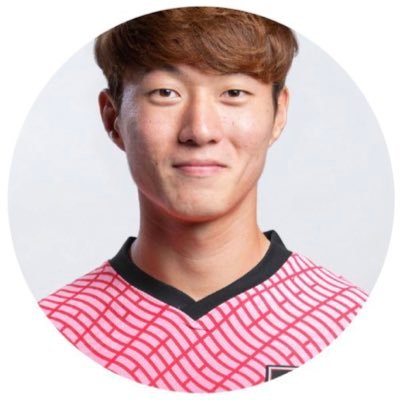 Profile Picture of ℍwang Ui-Jo (@Hwang8jo) on Twitter