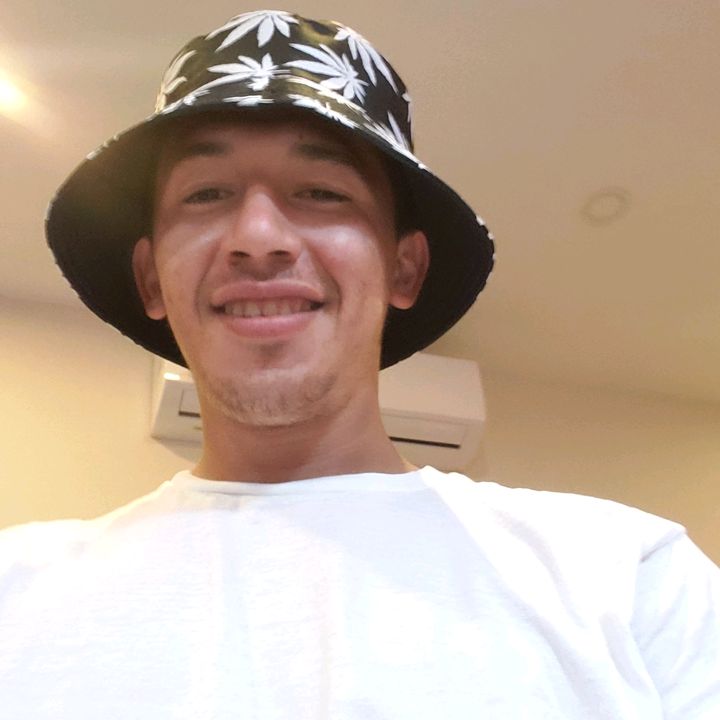 Profile Picture of Tony Felix (@eli.felix123) on Tiktok