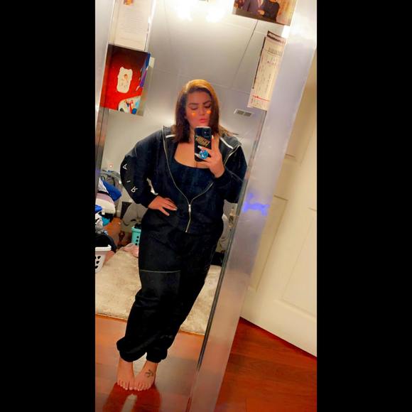Profile Picture of Alexandra Uva (@alexxanndraaax0) on Poshmark