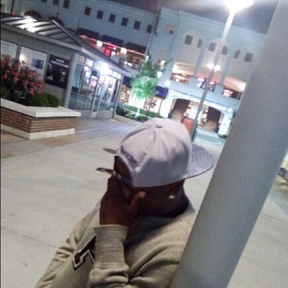 Profile Picture of Yohan Bradshaw (@decemberown) on Poshmark