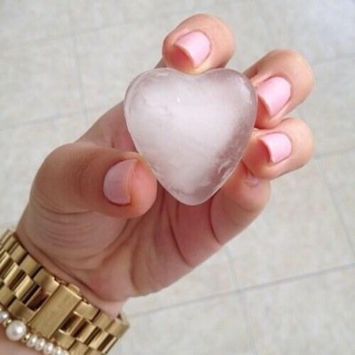 Profile Picture of Lara Reed (@reed_lara) on Twitter