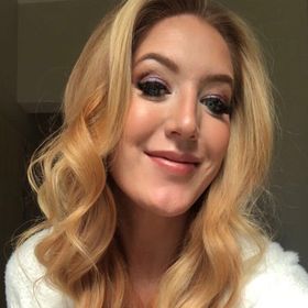 Profile Picture of Melissa Petersen (@johnsonmel22) on Pinterest