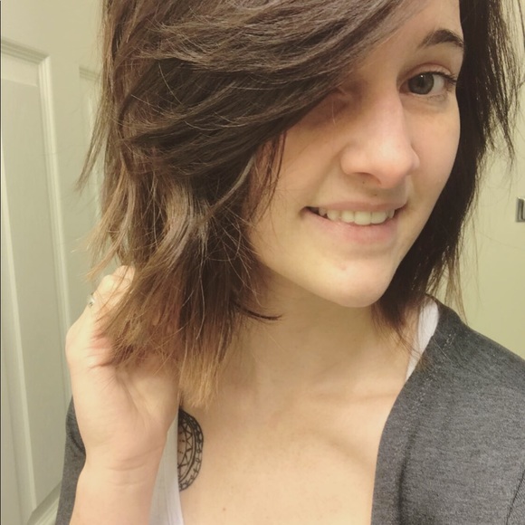 Profile Picture of Lydia Quijano (@organiclife) on Poshmark