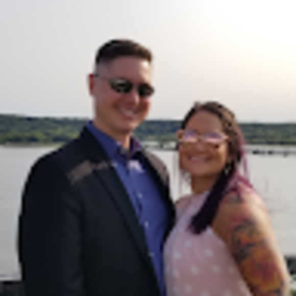 Profile Picture of Matthew Hutchison (@mjrh76) on Poshmark