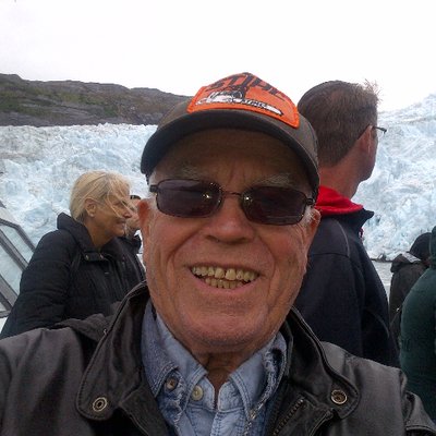 Profile Picture of Cliff Ball (@ball_cdball) on Twitter
