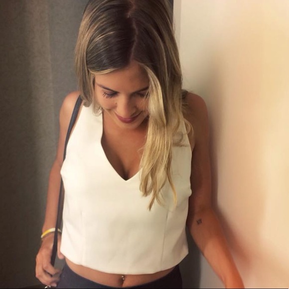 Profile Picture of Ashley 🐸🐸 Panella (@ashpan6) on Poshmark