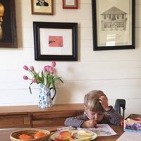 Profile Picture of Anna Keating (@anna-keating-5) on Quora