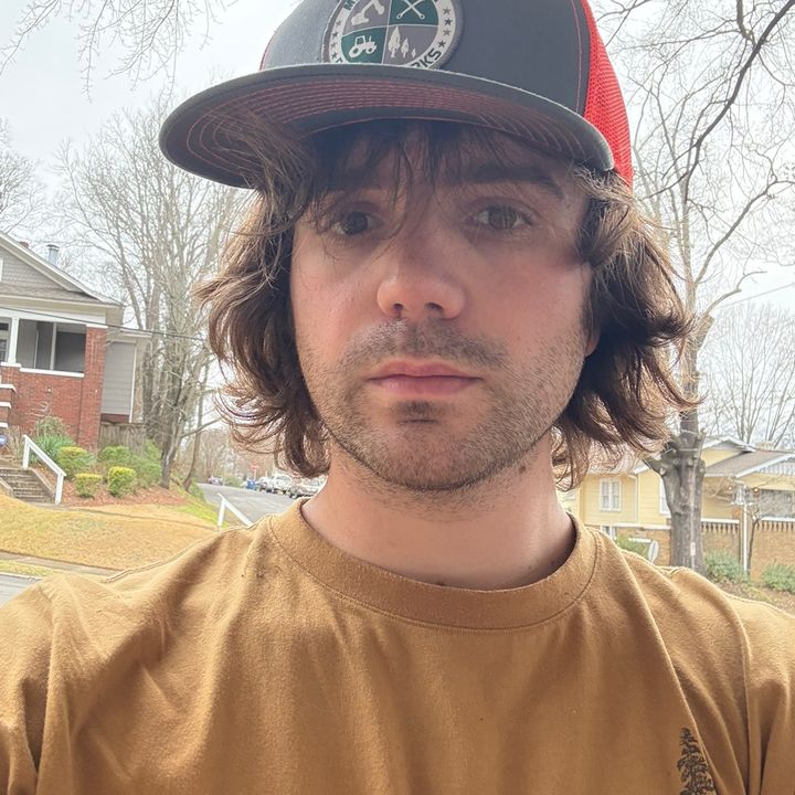 Profile Picture of Tyler (@brokenbearclaws) on Tiktok