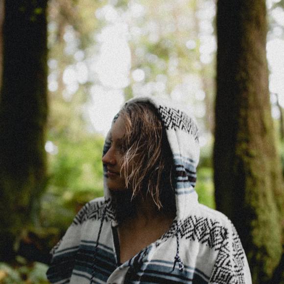 Profile Picture of Ruby Davenport (@ruby_davenport) on Poshmark