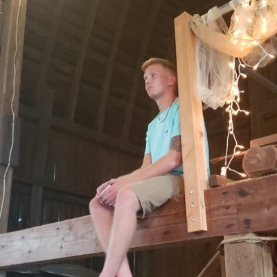 Profile Picture of Jake Tuttle (@TuttleJm) on Twitter