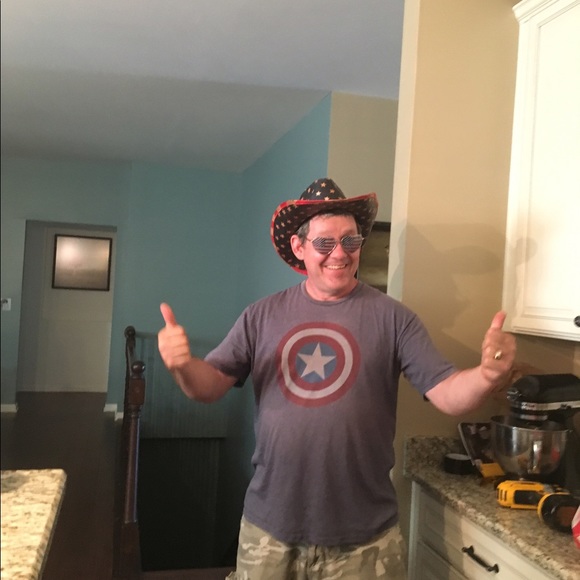 Profile Picture of William Southwell (@wsouthwell) on Poshmark