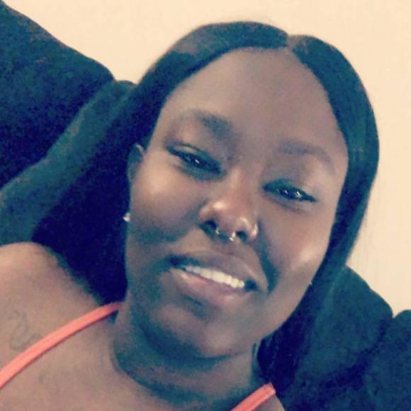 Profile Picture of Kala Wimbush (@beautiefreak92) on Poshmark