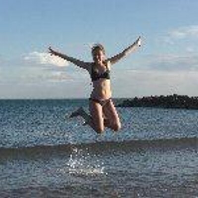 Profile Picture of Julia Henn (@Bluebbi) on Twitter