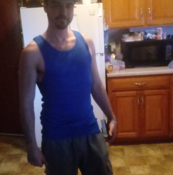 Profile Picture of Eric Michael (@ericmicheal1986) on Poshmark