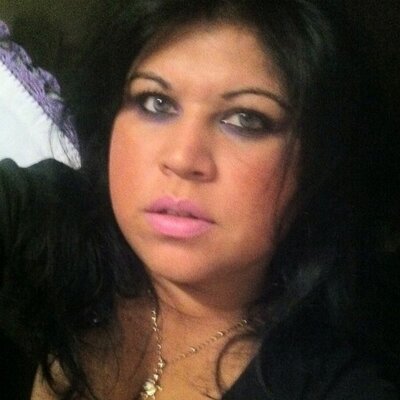 Profile Picture of Susan Anaya (@susyanaya) on Twitter